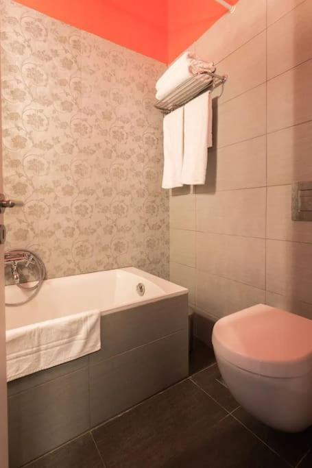 Acrohouse 2 Apartment Athens Ngoại thất bức ảnh